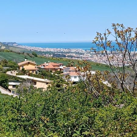 B&B Verena, Casa Ferrari 科隆内拉 外观 照片
