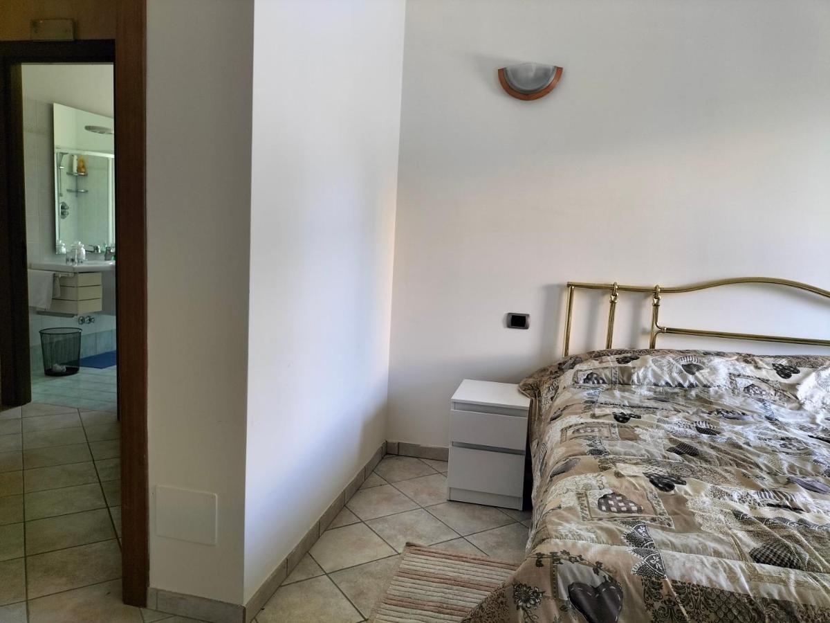B&B Verena, Casa Ferrari 科隆内拉 外观 照片